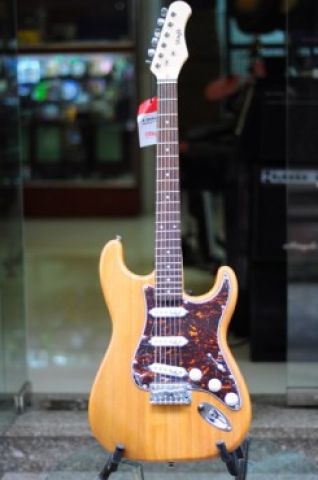 Đức Yamaha - Đàn Electric Guitar Stagg S300-NS